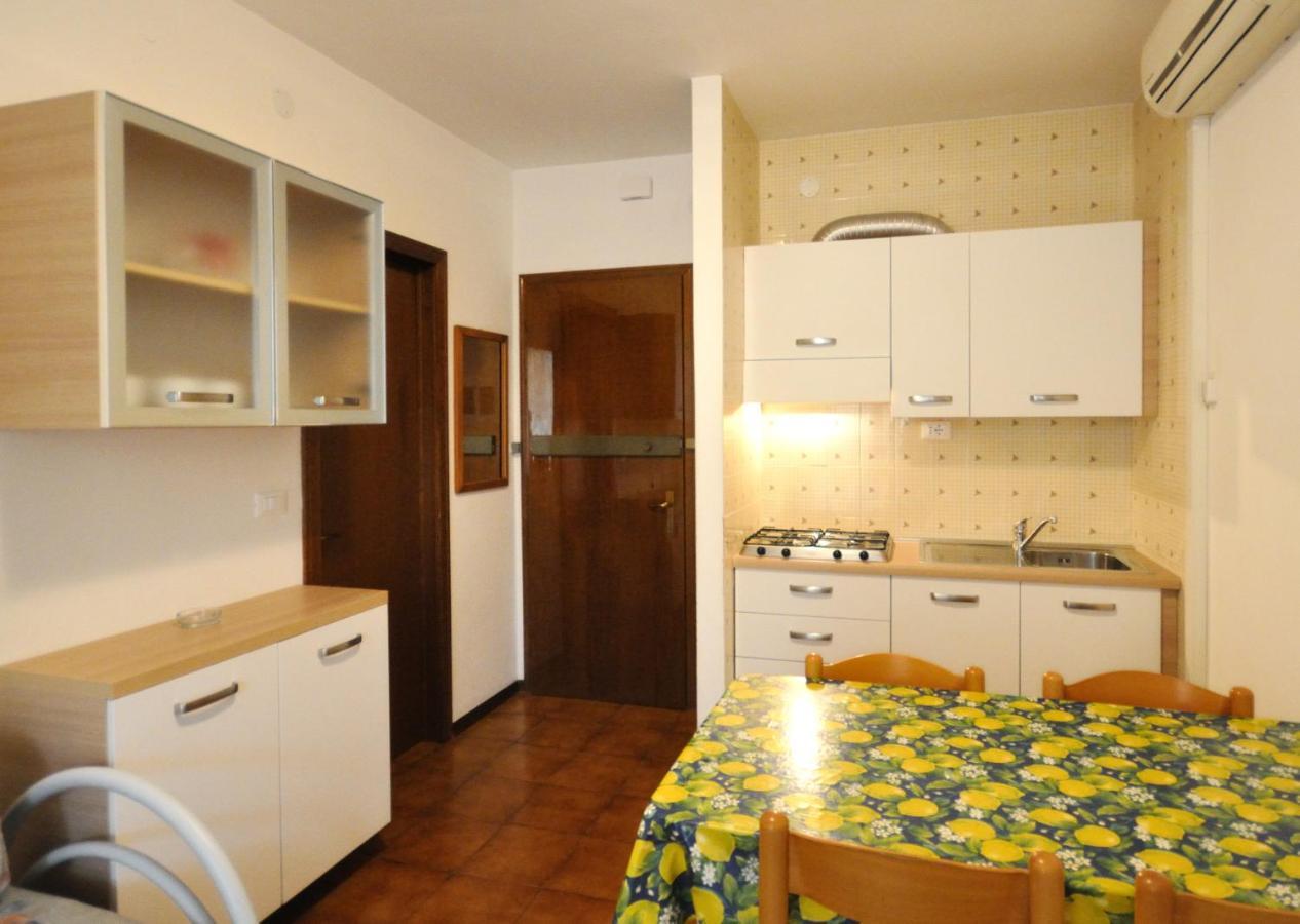Condominio Tiziano B Bibione Exterior photo